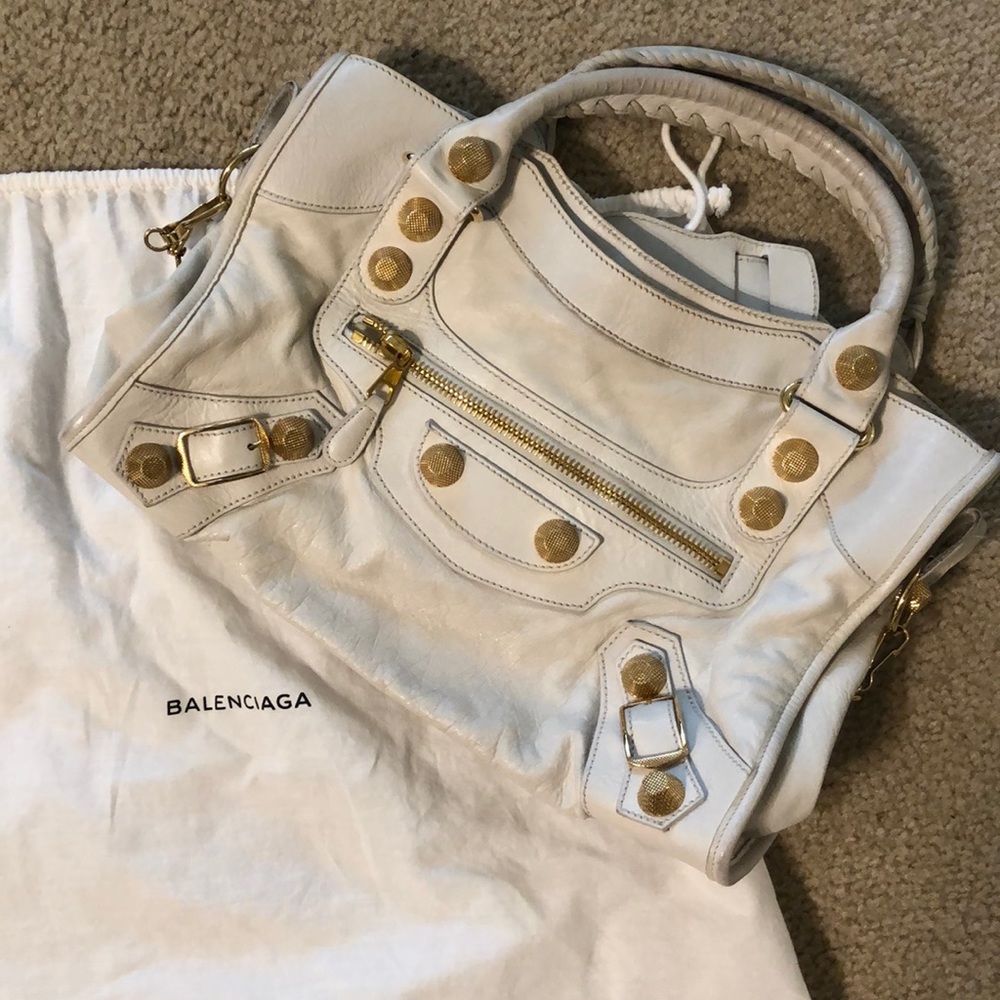 Balenciga white and gold